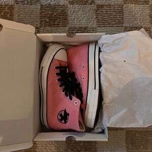 STÜSSY & CONVERSE CHUCK 70 HI Pink High-Top Sneakers